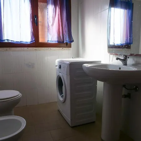 Enorme Casa Vacanza 10 Posti Letto 200m Spiaggia Ferienhaus *
