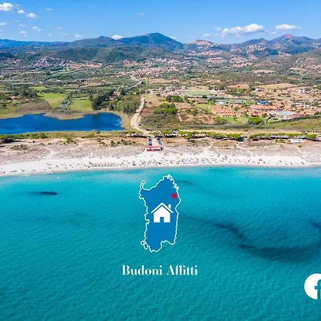 Ferienhaus Enorme Casa Vacanza 10 Posti Letto 200m Spiaggia Budoni