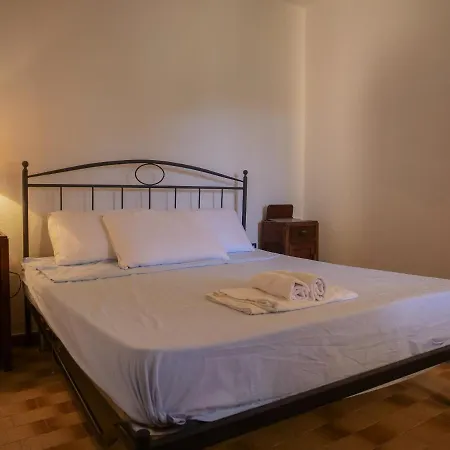 Enorme Casa Vacanza 10 Posti Letto 200m Spiaggia Budoni